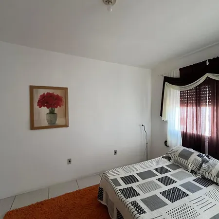 Loft Na Rua Goncalves Chaves Apartment Pelotas Exterior photo